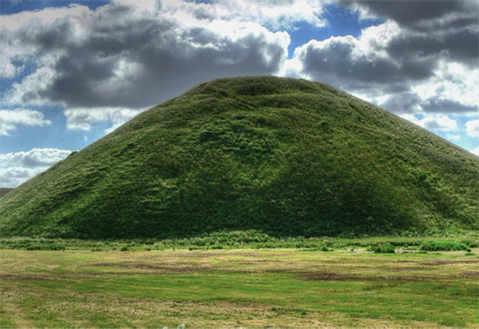 Silbury hill photograph